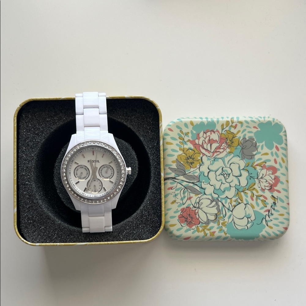 Fossil White Ceramic Watch with Crystal Details